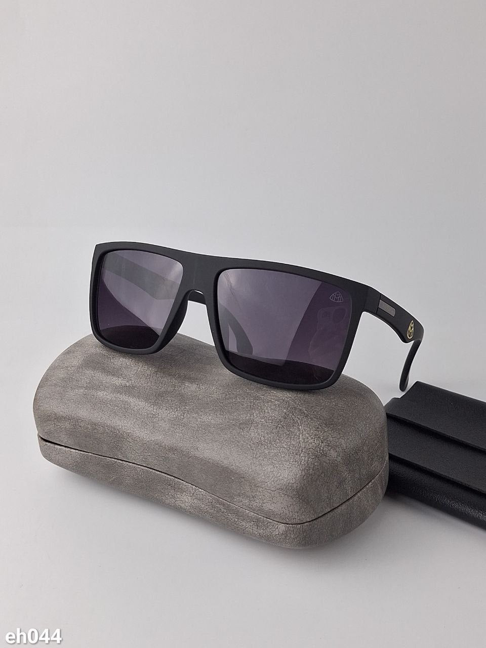 Modern Square Sunglasses – Polarized