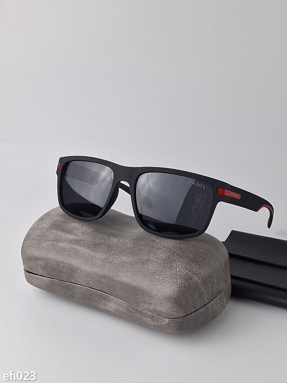 Premium Square Sunglasses – Polarized