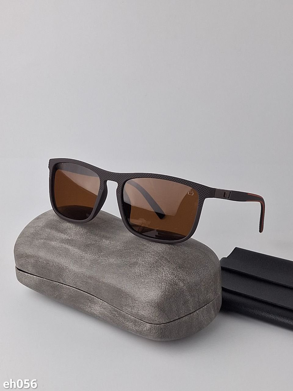 Modern Square Sunglasses – Polarized