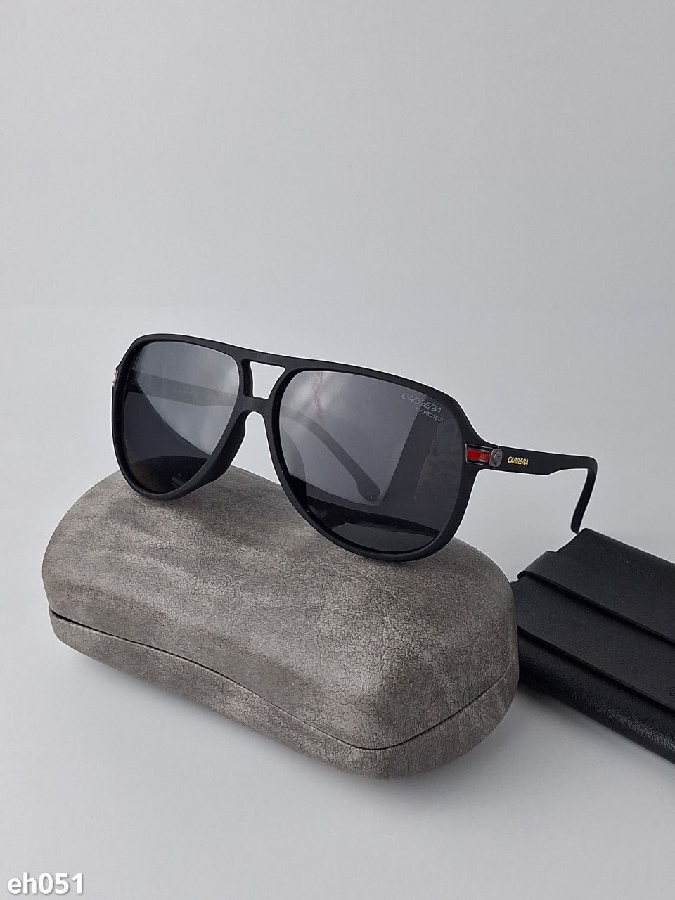 Classic Aviator Sunglasses – Polarized