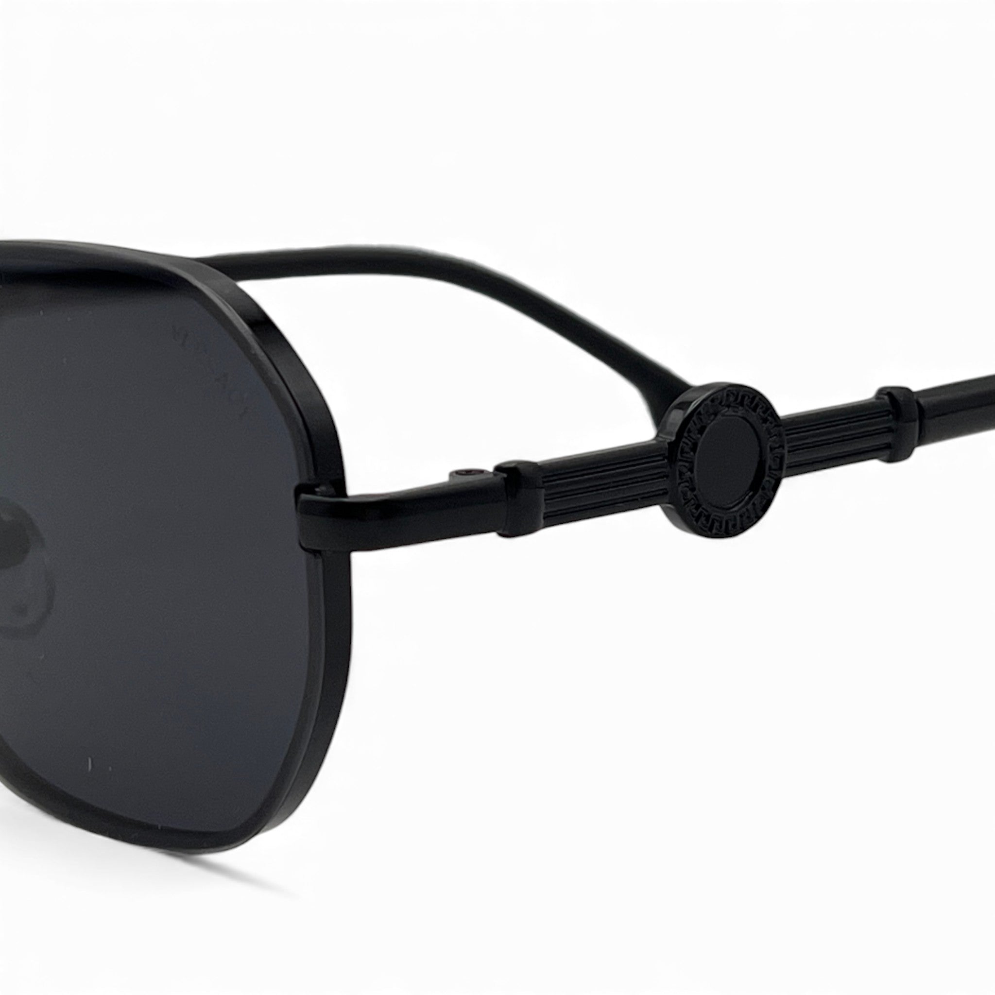 Classic Oval – Polarized Sunglasses