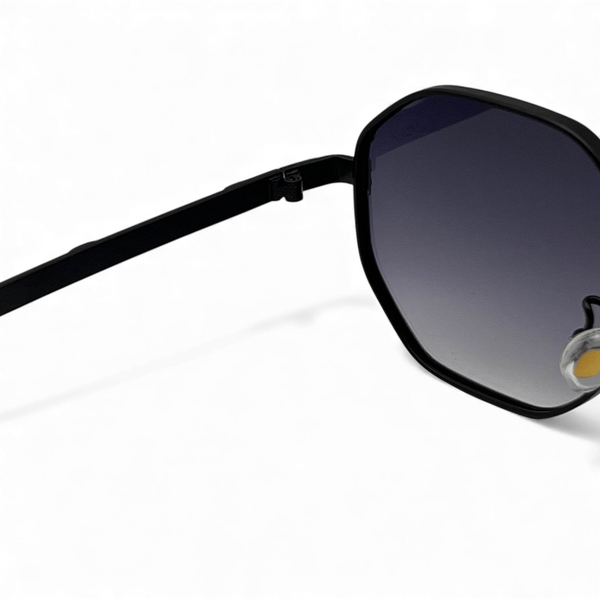 Signature Oval – Polarized Gradient Sunglasses
