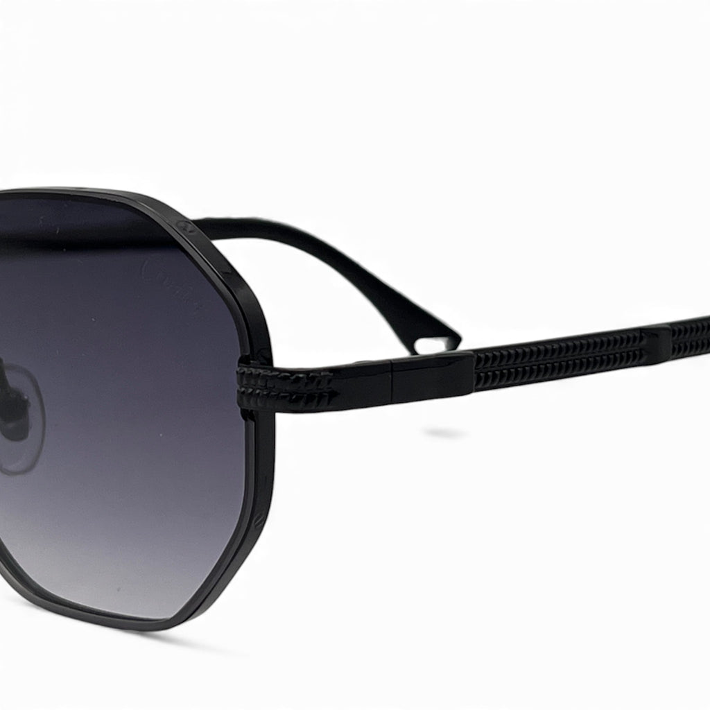 Signature Oval – Polarized Gradient Sunglasses