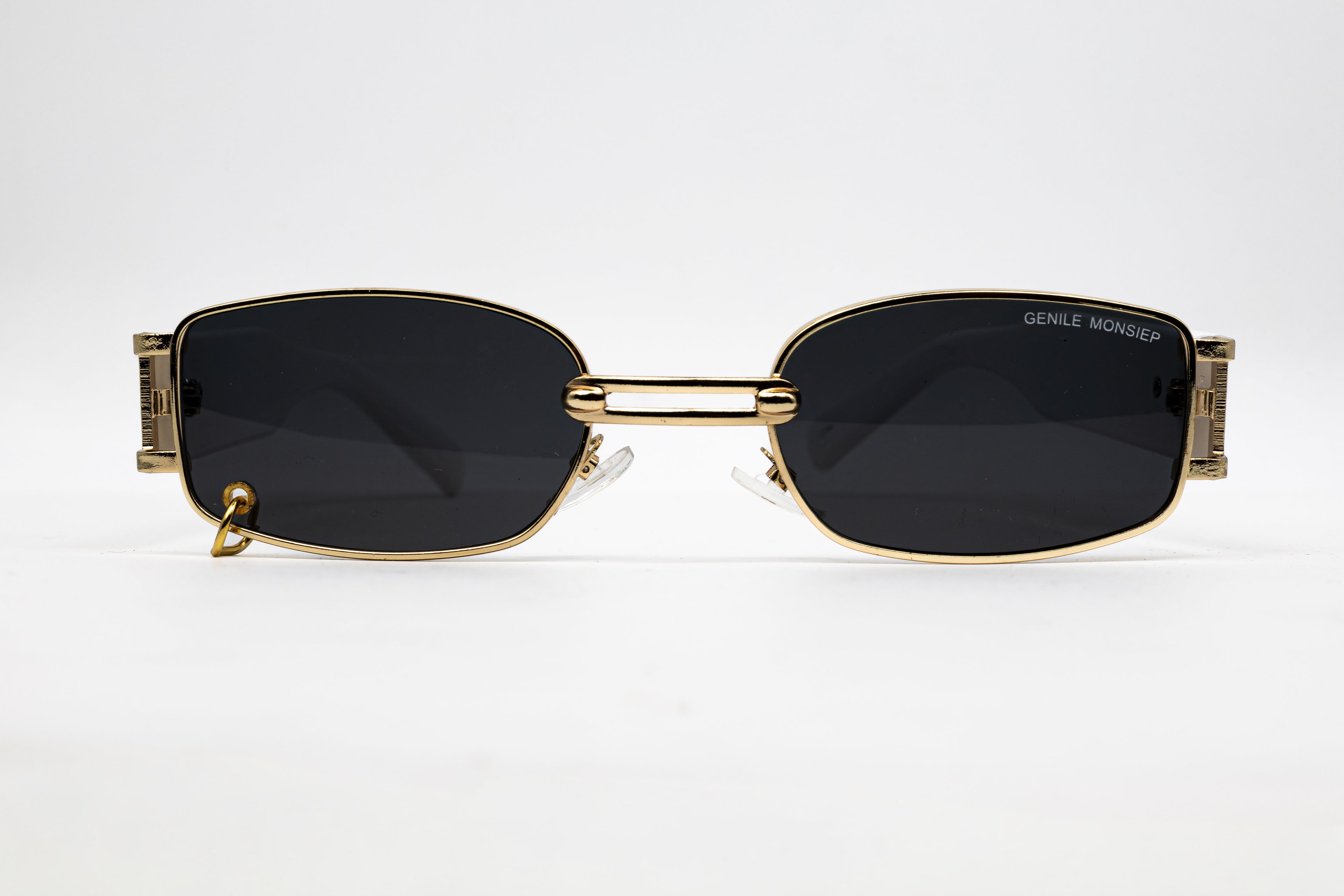 Black Frame – Gold Accent Edition