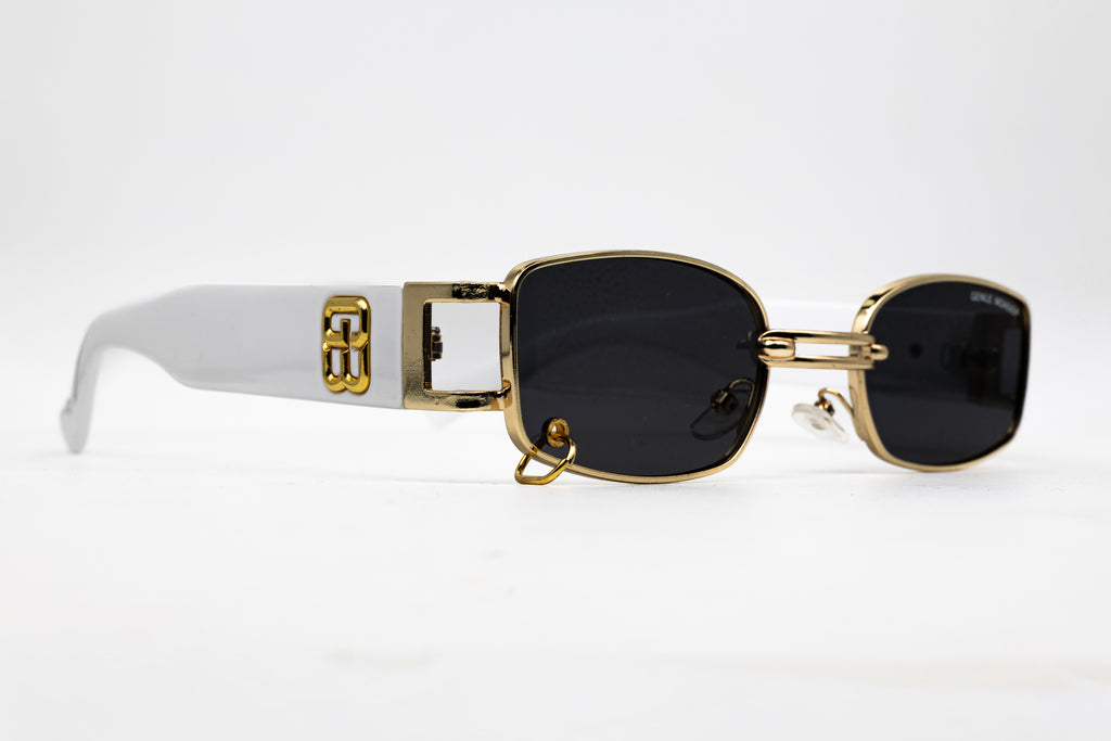 Black Frame – Gold Accent Edition