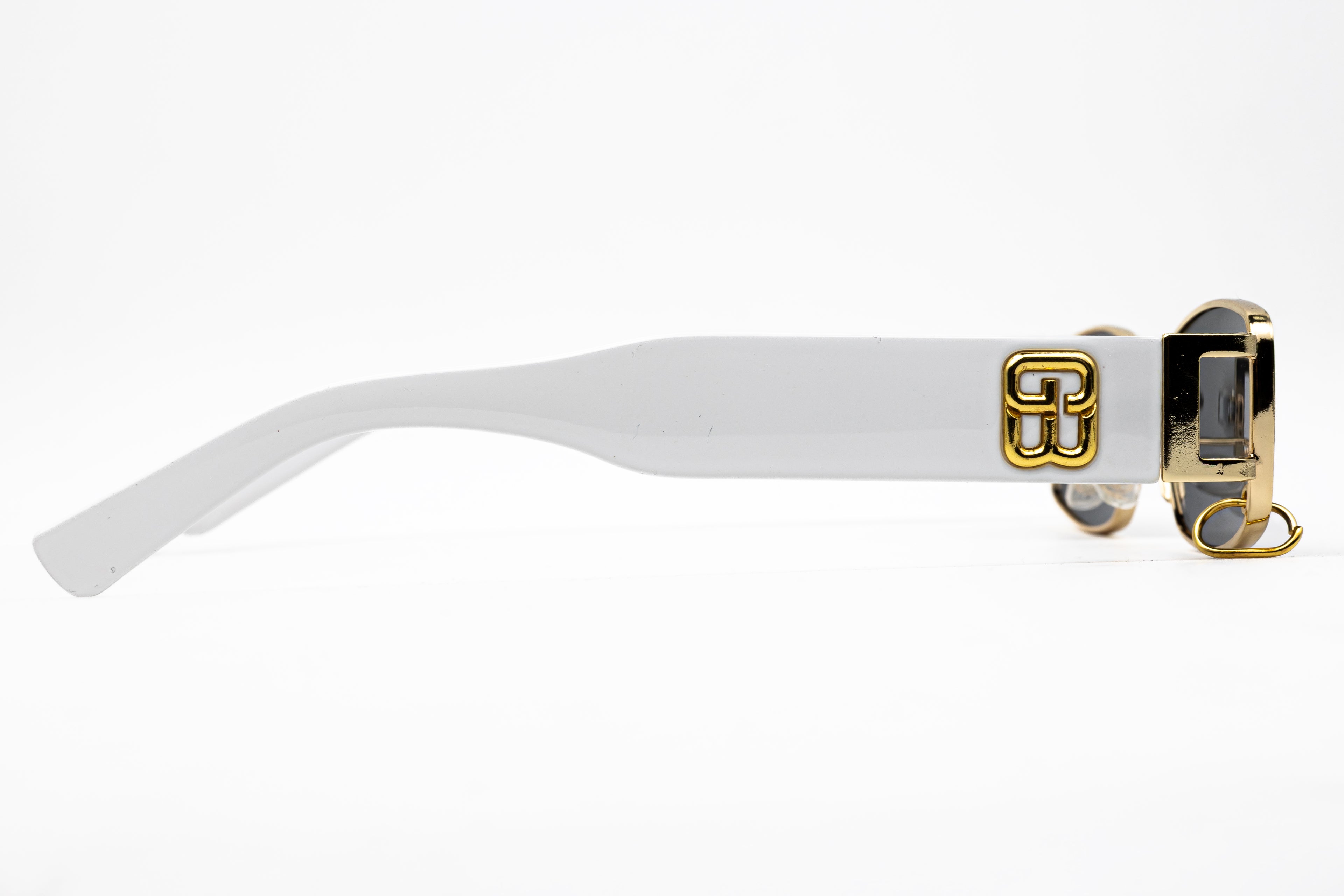 Black Frame – Gold Accent Edition