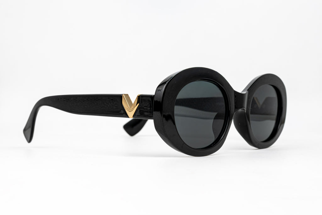 Retro Oval Collection – Bold & Timeless Look