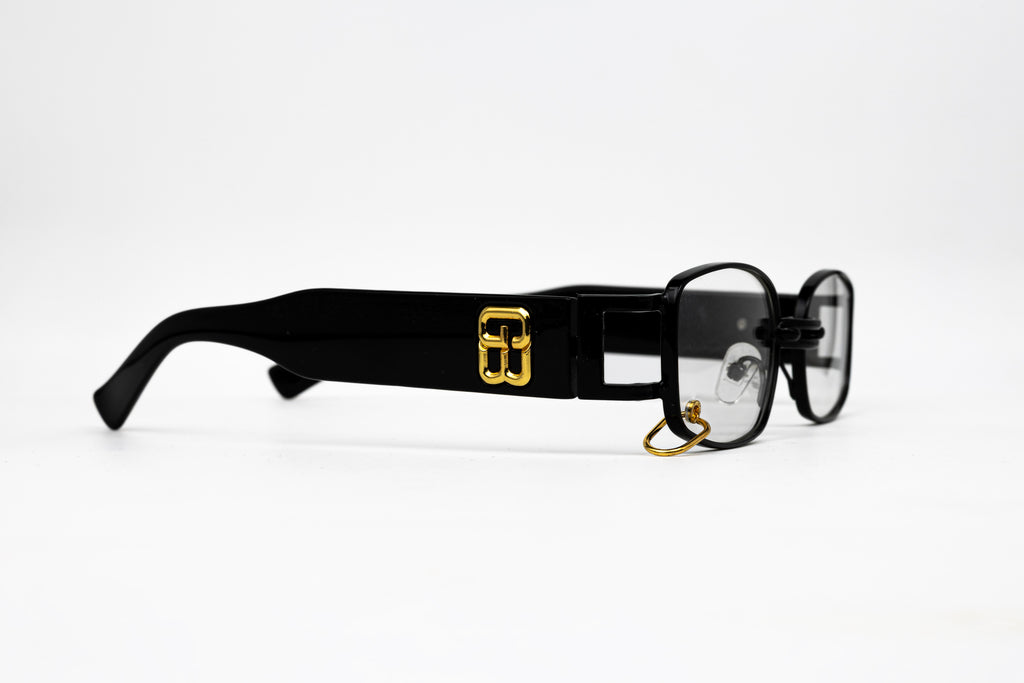Black Frame – Gold Accent Edition